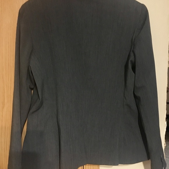 Daisy Fuentes Size 14 Gray Suit Jacket - Picture 3 of 6